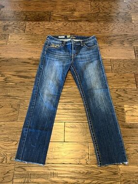 Kut From The Kloth Stevie Straight Mid Rise Size 8